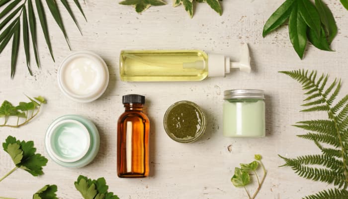 7 Produits Bio et Naturels Révolutionnaires à Marrakech 1 cosmetique naturel 7 Produits Bio et Naturels Révolutionnaires à Marrakech Cosmétiques naturels marocains en 2026 : ingrédients, bienfaits, routine et tendances au Maroc